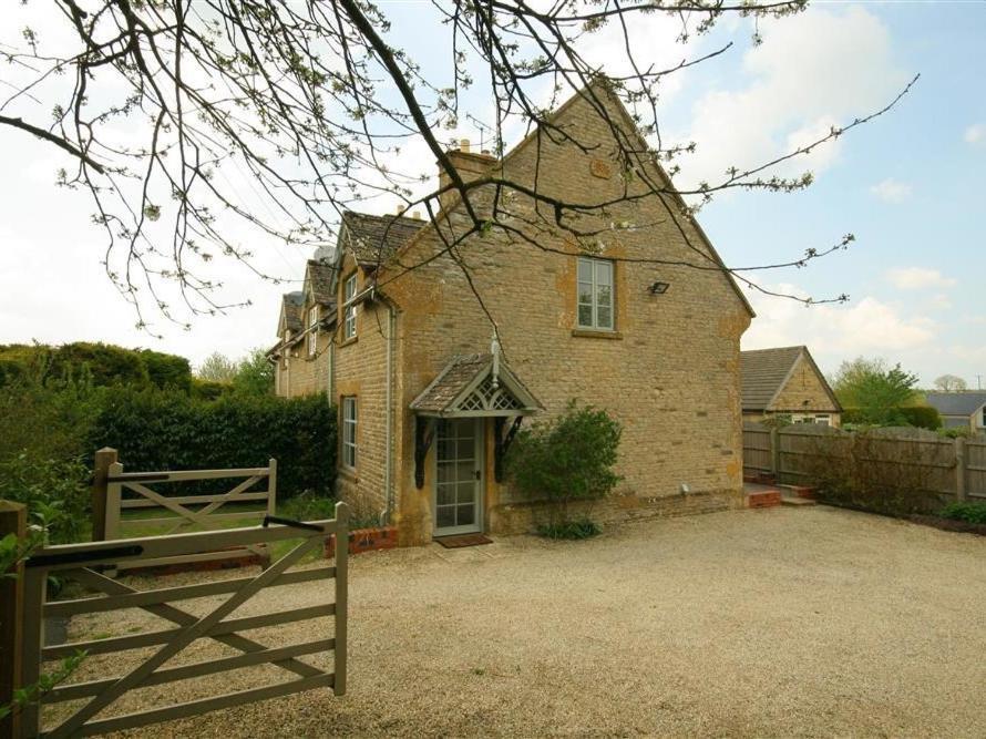 Honeysuckle Cottage Stow-on-the-Wold Exterior photo